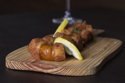 A Guide to Portugal’s Wine Routes: Where Scenic Landscapes Meet Exceptional Flavors